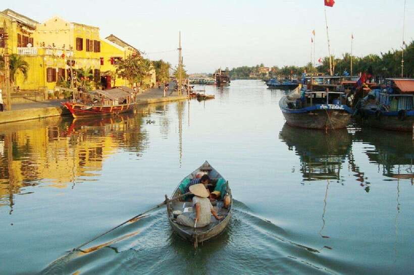 Hoi An: Private Lantern Cruise on the Thu Bon River - Why the Thu Bon River changes your view of Hoi An
