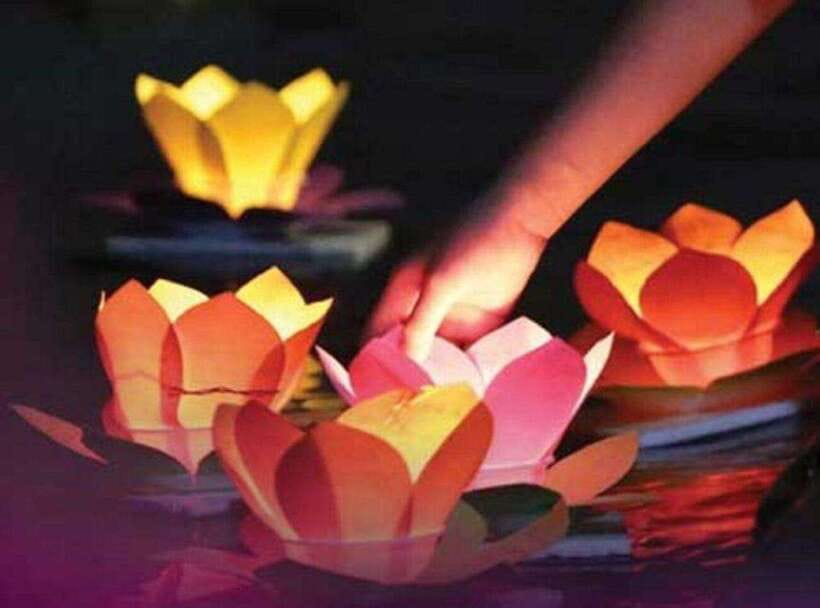 Hoi An: Private night boat Trip & release lantern on river - Meeting at 142 Tran Phu Street