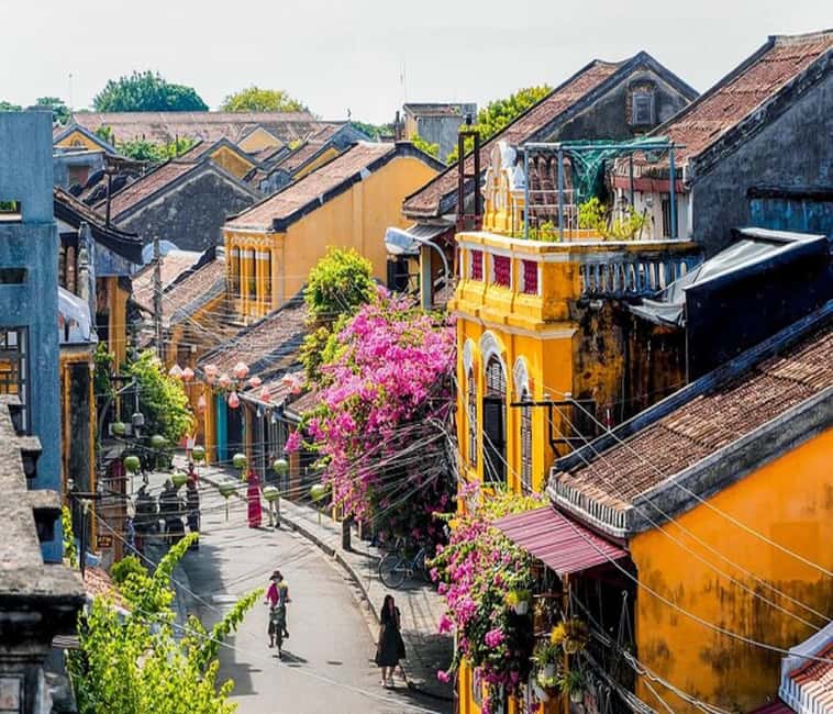 Hoi An Rickshaw Riding/Carpentry Class by Cruise & Foodie - Pagoda, museum, bridge, and old houses
