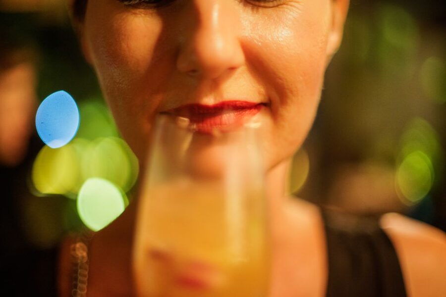 Hoi An: Secret Cocktail Experience - The first hour: tea, snacks, and Hoi An stories