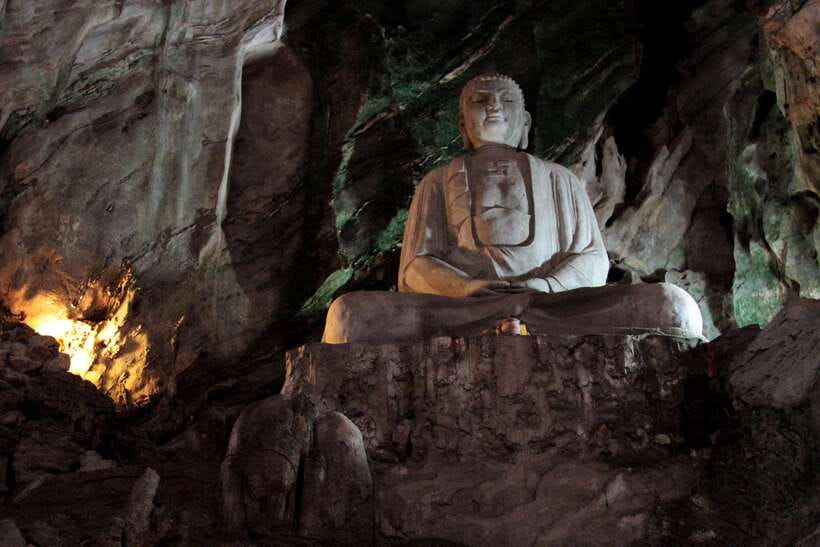 Hoi An: Secrets Of The Marble Mountains & Linh Ung Pagoda - Climbing Thuy Son and entering the caves