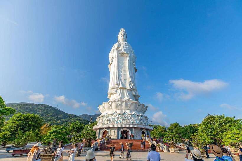 Hoi An: Secrets Of The Marble Mountains & Linh Ung Pagoda - Views over Da Nang and the coast