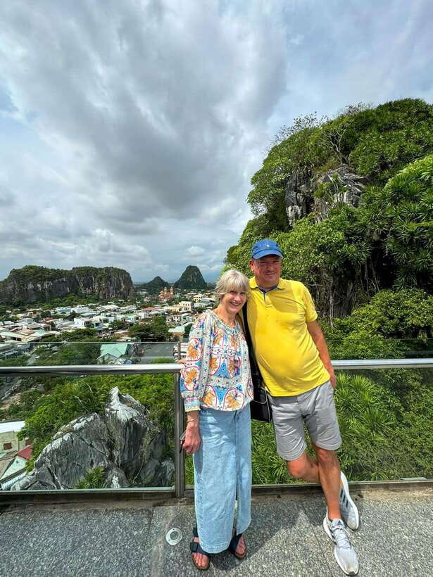 Hoi An: Secrets Of The Marble Mountains & Linh Ung Pagoda - The drive from Hoi An to Da Nang