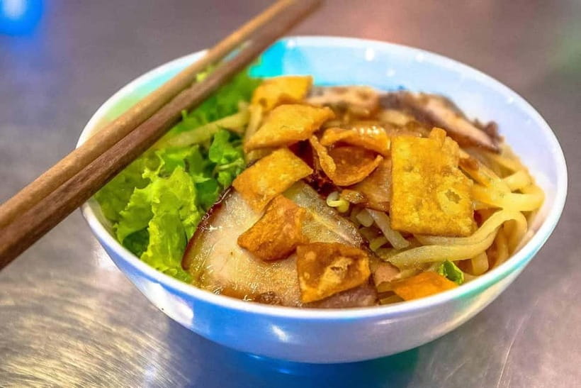 Hoi An Street Food, night market and lantern boat ride - What to bring and how to prepare