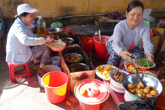 Hoi An street food Tour - Private Tour - The Japanese Covered Bridge sets the route
