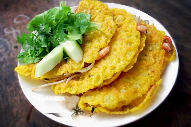 Hoi An Street Food Tour- The Real Taste Of Hoi An - White Rose Restaurant: the best start for curious eaters