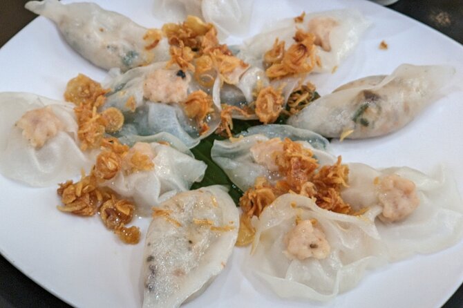 Hoi An Street Food Tour with a Real Foodie - Private Tour - Small lanes, old objects, and everyday Hoi An