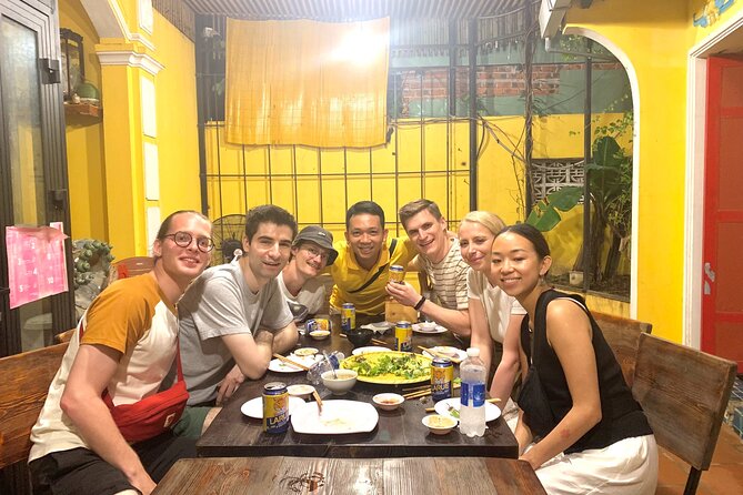 Hoi An street food tour with Billy - Small Group Benefits and Group Size