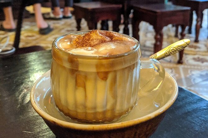 Hoi An Street Food Walking Tour with Local Foodies - Cơm Gà and the comfort of chicken rice