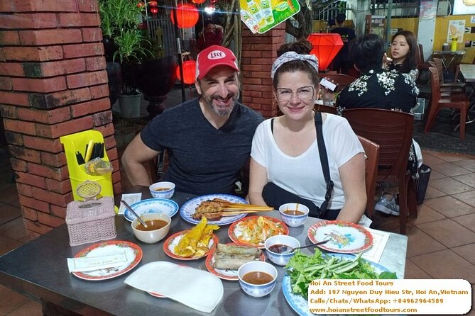 Hoi An Street Walking Food Tours - What your guide adds to the walk
