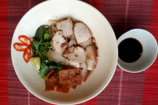 Hoi An sunrise, fish market tour and taking photos( Private tour) - Tra Que Vegetable Village and traditional farming