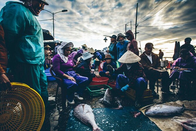 Hoi An Sunrise Fish Market Tour - Duy Hai Harbor and the morning seafood trade