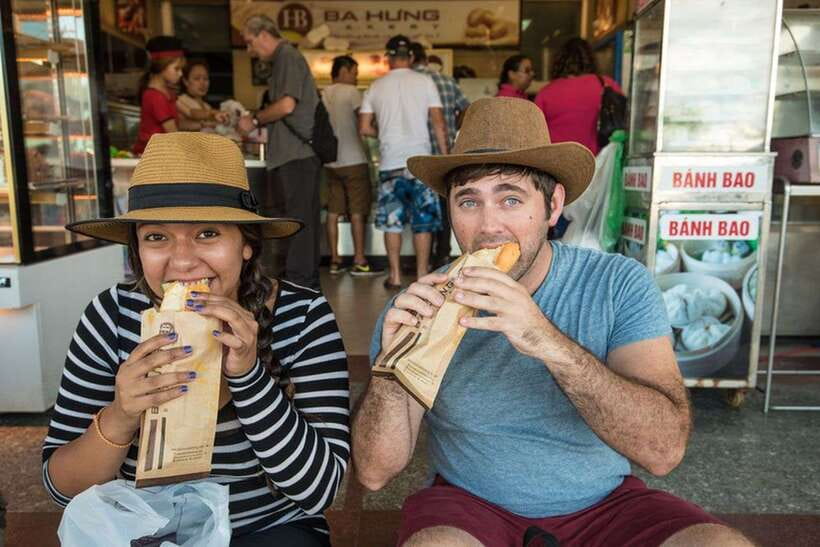 Hoi An: Sunset Food Tasting Tour - Why an evening food walk works so well in Hoi An