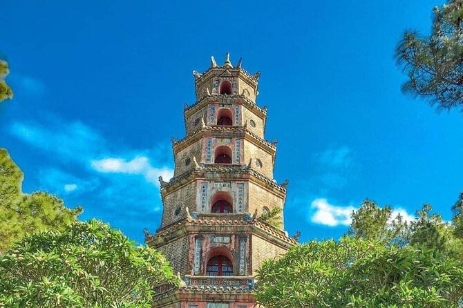 Hoi An To Phong Nha Private Transfer Sightseeing - DMZ - Marble Mountains gives the morning a strong start