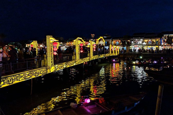 Hoi An 'Town & Country' Private Tour - Sunset, lanterns, and the final private cruise