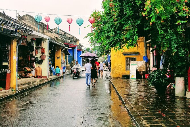 Hoi An town private walking tour with boat trip - Phuc Kien Assembly Hall and Chinese heritage