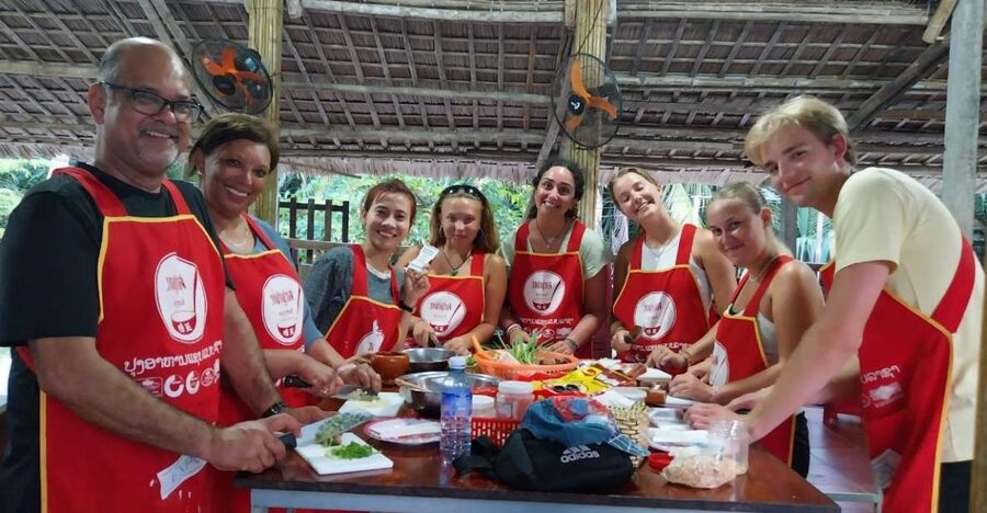 Hoi An: Traditional Cooking Class & meal w Cam Thanh Family - Practical details that make the day easier