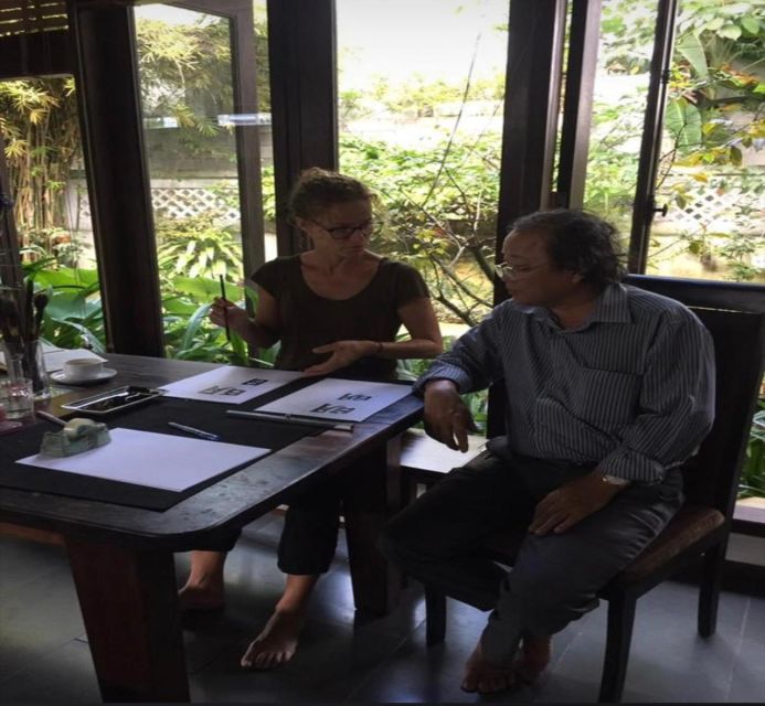 Hoi An: Traditional Vietnamese Calligraphy Class in Oldtown - The personalized rice-paper gift