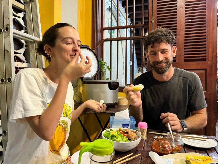 Hoi An Vegan Food Tour - Cao Lau, Fried Wonton, and Banh Xeo