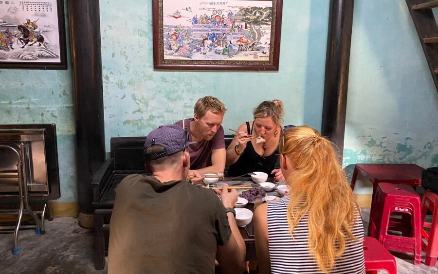 Hoi An Vegan Food Tour - Black Sesame Soup and the sweet side of Hoi An