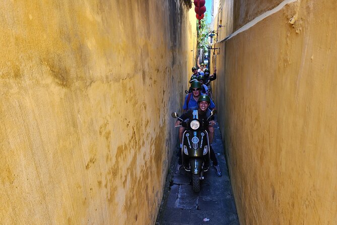 Hoi An Vespa Tours: Hoi An Highlights and Hidden Gems - Cam Chau coffee and a taste of local habits