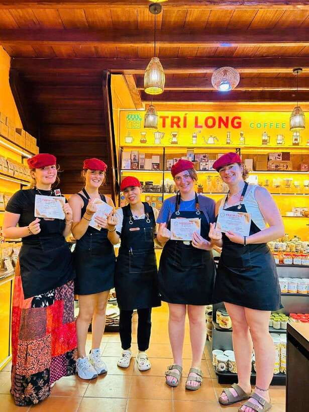 Hoi An: Vietnamese Coffee Making Workshop at Local Roastery - Ten minutes on beans, roasting, and local coffee culture