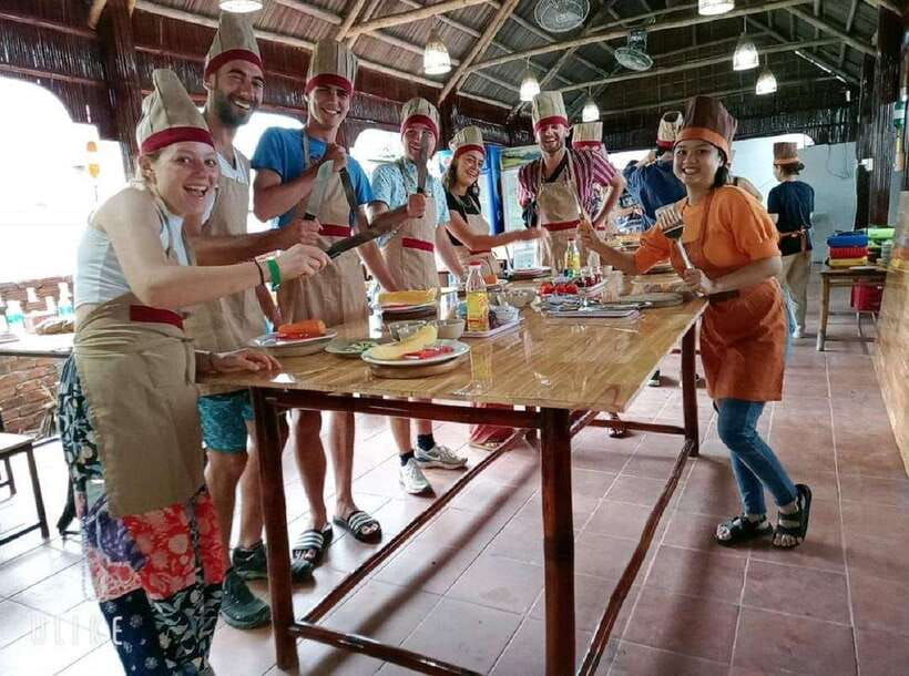 Hoi An : Vietnamese Cooking Class with Hotel Pickup - Eating what you prepare