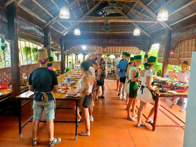 Hoi An : Vietnamese Cooking Class with Hotel Pickup - Vegetarian, vegan, and allergy needs