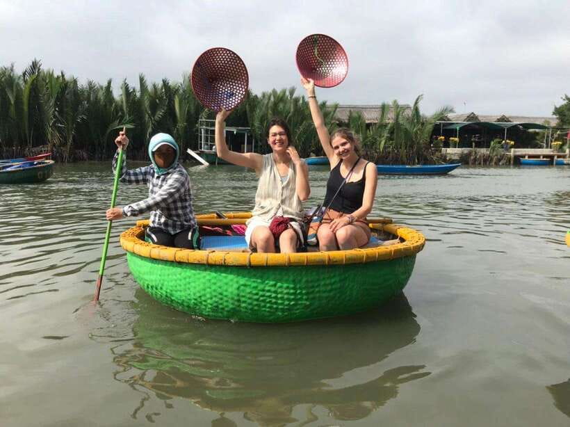 Hoi An : Vietnamese Cooking Class with Phở and Eco Tour - Four Vietnamese dishes with chef Windy