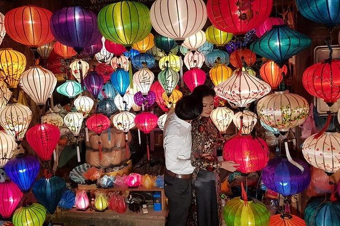 Hoi An Walking City Afternoon & Evening- Night Market- Boat ride - What the private format really gives you