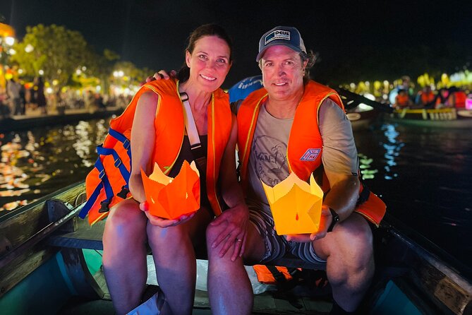 Hoi An Walking Private Tour - Lanterns, Boat Ride & Local Foods - Key points at a glance