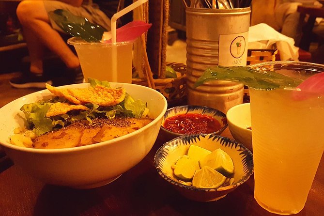 Hoi An Walking Street Food - Private Tour - Finishing at the Japanese Covered Bridge