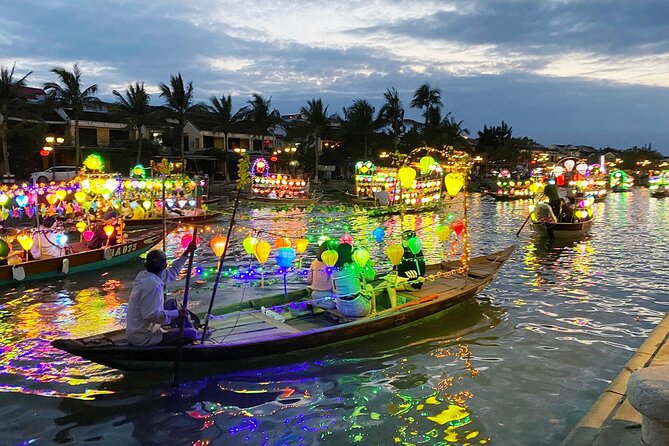 HoiAn Walking Tours Night market, Colourful Lanterns, Boat Ride - Beginning with Hoi An Ancient Town