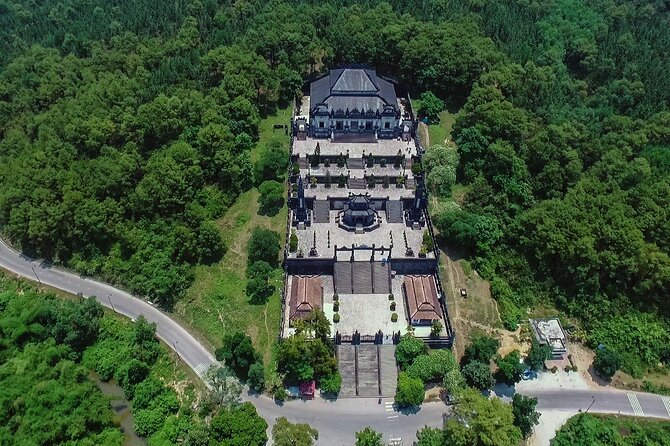 Hue city tour from Hoi An or Da Nang - Private tour - Hue Imperial City and the Nguyen dynasty