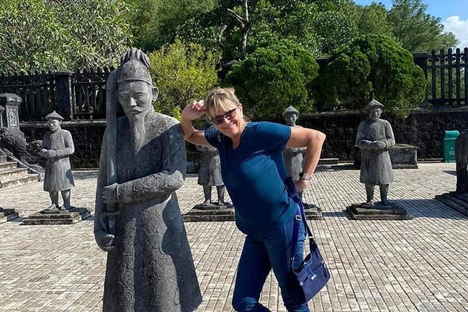 Hue City Tour via Hai Van Pass - Private Guided Tour - A 30-minute ride on the Perfume River
