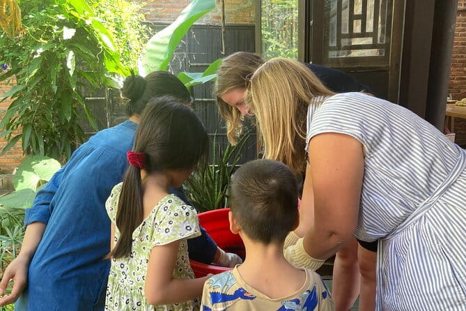Indigo dyeing workshop - Why the Fermented Indigo Vat Matters