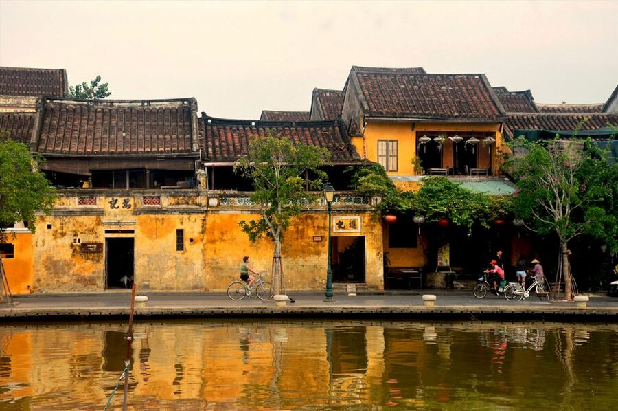 Luxury Half-Day Tour of Hoi An Ancient Town - Temple Kwan and Phuc Kien Temple