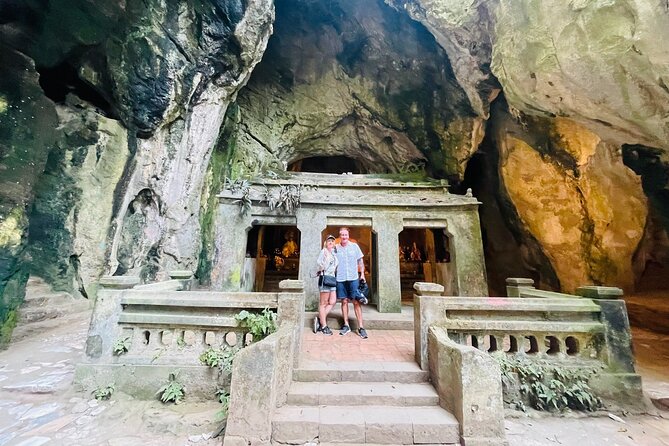 Marble Mountain-Monkey Mountain( Lady Buddha)- Private Tour - Tang Chon, Huyen Khong, and Van Thong caves