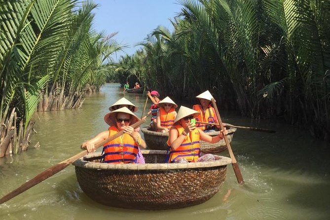 Market Tour , Basket Boat and Cooking Class Hoi An - Key points at a glance