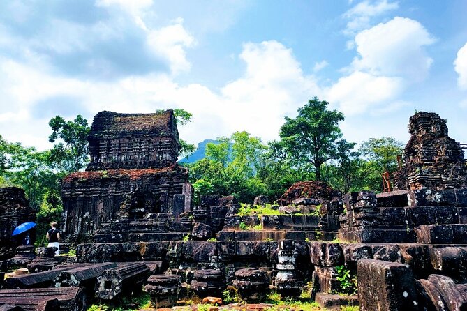 My Son Sanctuary Half-Day Private Guided Tour- Early Tour - Reaching the Cham temple groups