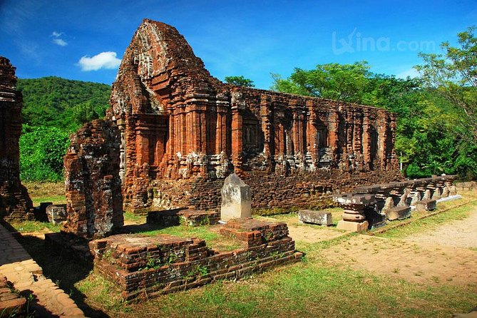 My Son Sanctuary Private Tour - What the private guide adds