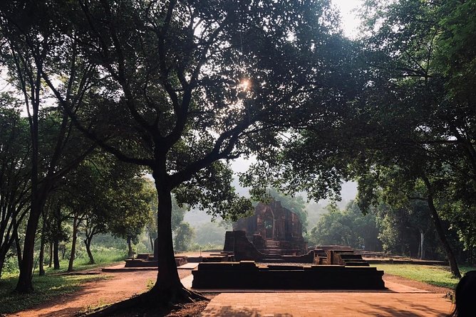 My Son Sanctuary Sunrise Private Tour - A local breakfast after an early start