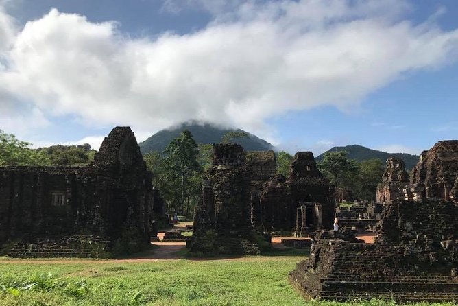 My Son Sanctuary Sunrise Private Tour - Leaving Hoi An at 5:00 am