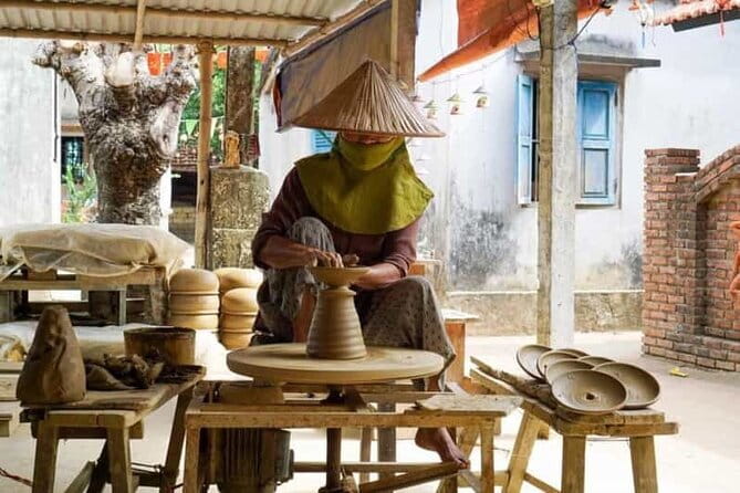 Pottery Making with the Locals in Thanh Ha Village - A welcome inside a local craftsperson’s home