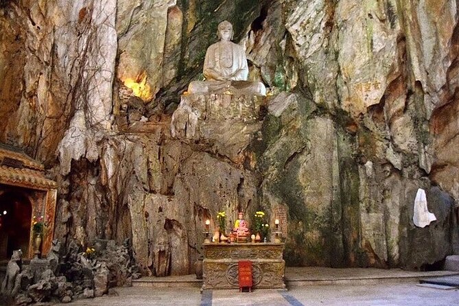 PRIAVATE DaNang CITY TOUR-FOOD TOUR-Sunset BOAT TRIP on Han river - Linh Ung Pagoda and the road toward Monkey Mountain