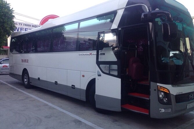 Private Departure Transfer: From Hotel in Hoian to Danang International Airport - Baggage rules and special equipment