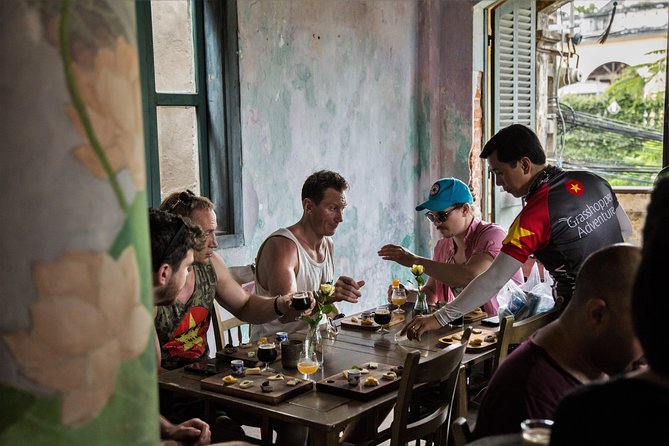Private Hoi An Evening Food Tastings Tour by Bike - Cam Nam Island and the banh xeo stop