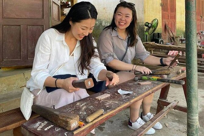 Private Hoi An Scooter/Motorbike Tour Village By Aodai Lady Rider - Cam Kim Island: fields, workshops, and wet rice making