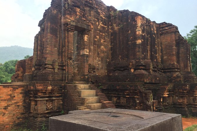 Private My Son Sanctuary Tour with Champa food - The folklore show adds movement and sound