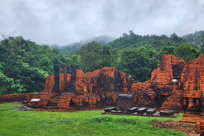 Private Tour at My Son Sanctuary with Dance Performance - What the $51 price includes